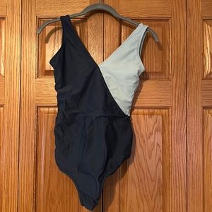 5 Dancewear Blue Leotard